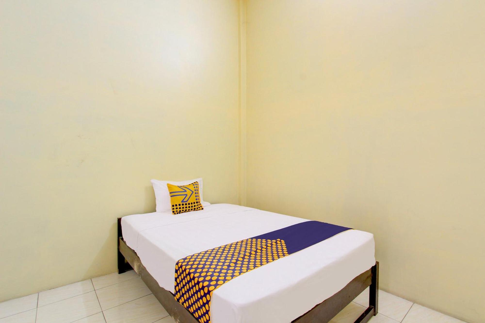 Spot On 93245 Guest House Mulia Dua Syariah Klaten Zewnętrze zdjęcie