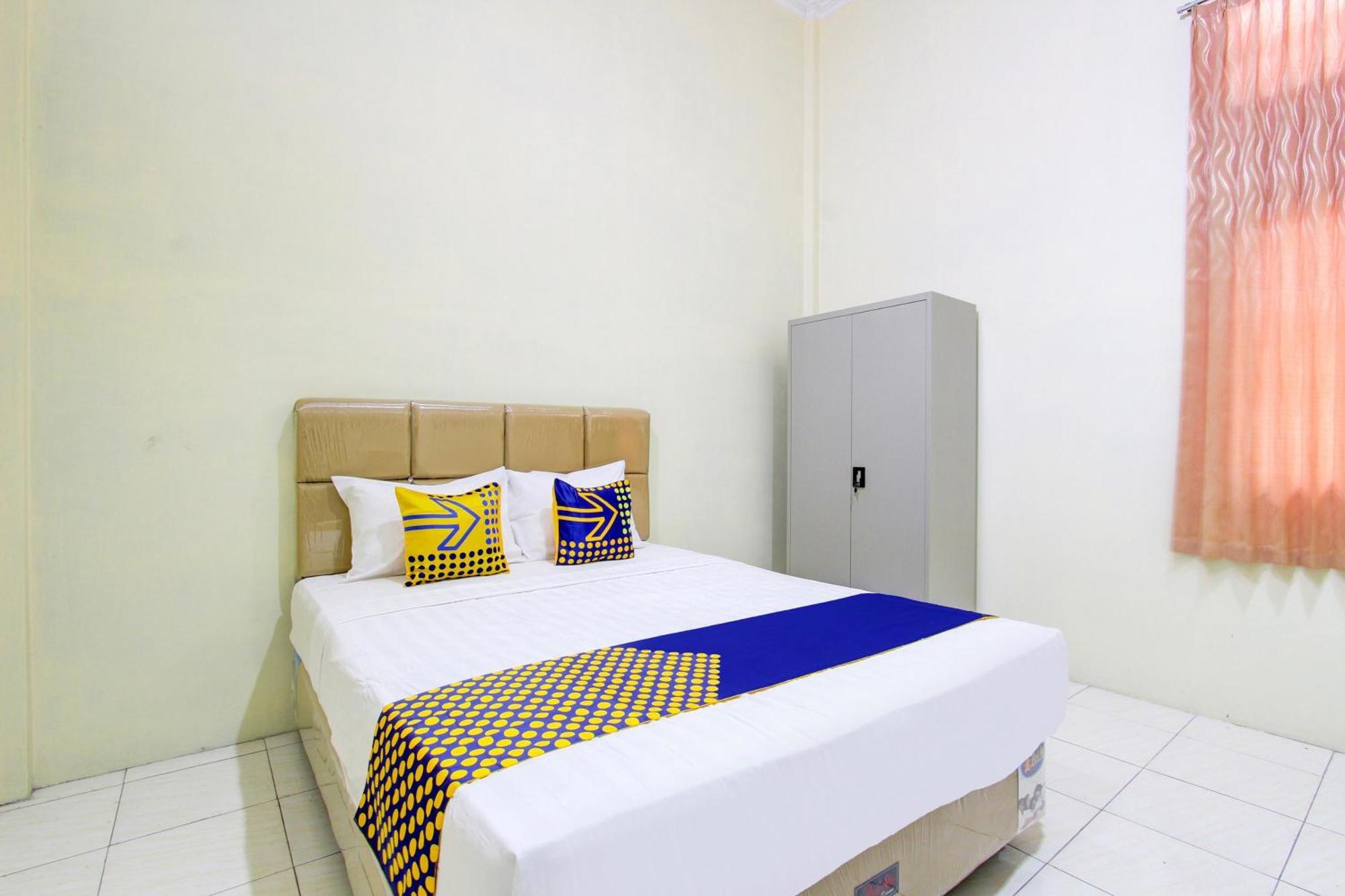 Spot On 93245 Guest House Mulia Dua Syariah Klaten Zewnętrze zdjęcie