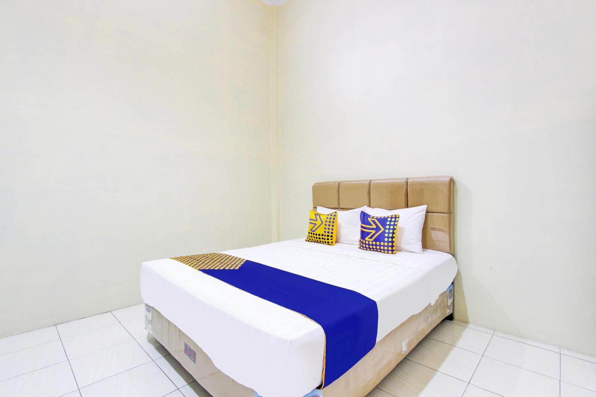 Spot On 93245 Guest House Mulia Dua Syariah Klaten Zewnętrze zdjęcie