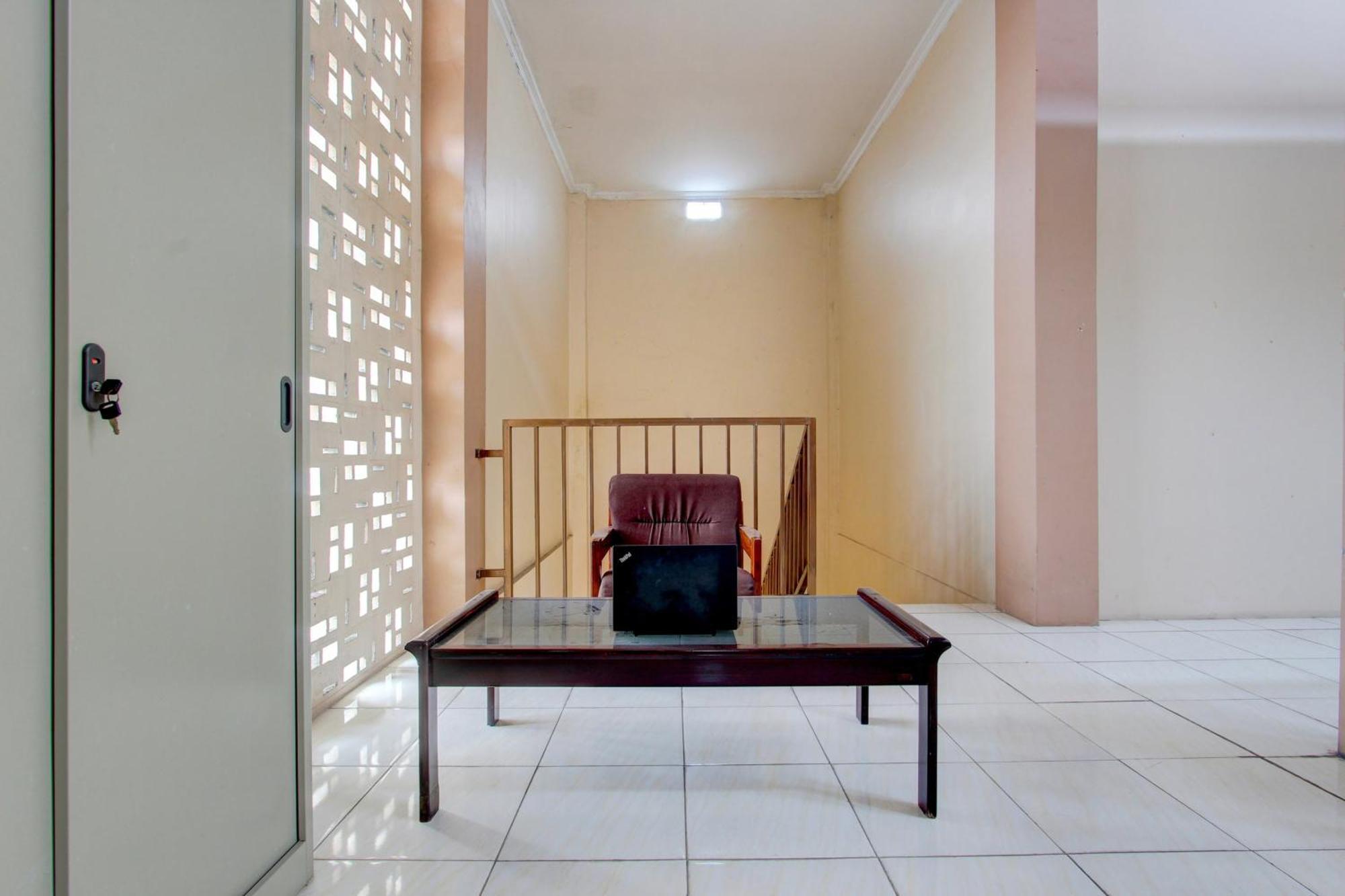 Spot On 93245 Guest House Mulia Dua Syariah Klaten Zewnętrze zdjęcie